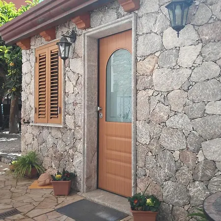 Giardino Del Sole Taormina